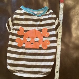 Bundle 2 for $10 - dog orange skull and cross bones shirt